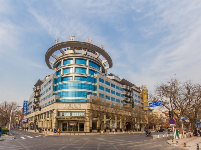 玻璃陶瓷激光打孔精度